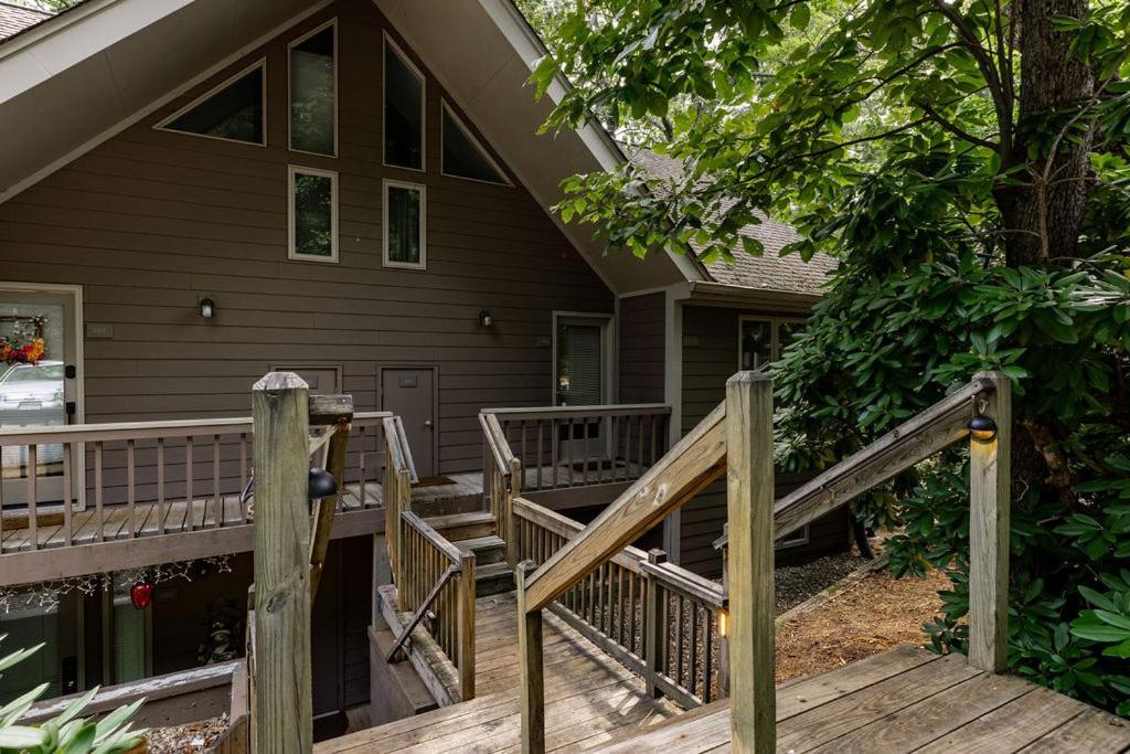 Cozy Condo In Wintergreen Resort That Sleeps 4! Lyndhurst Exterior photo